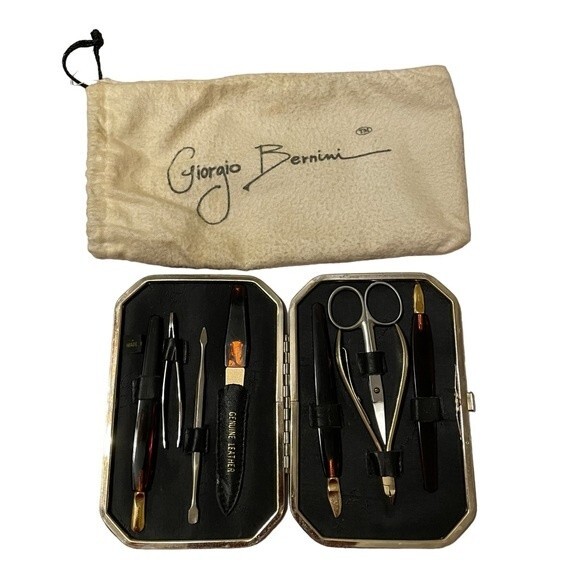 Giorgio Bernini vintage manicure kit and dust bag - Picture 1 of 5